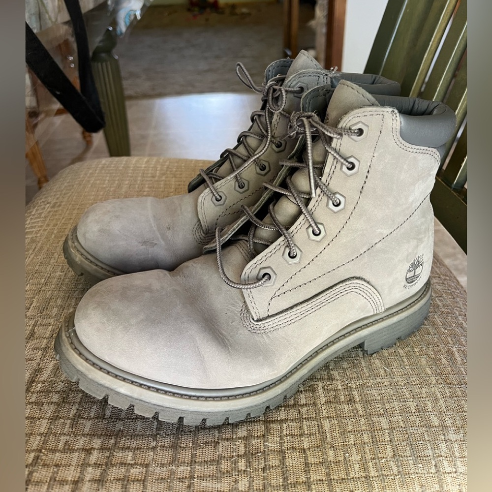 Timberland grey suede boots. Size 8.5